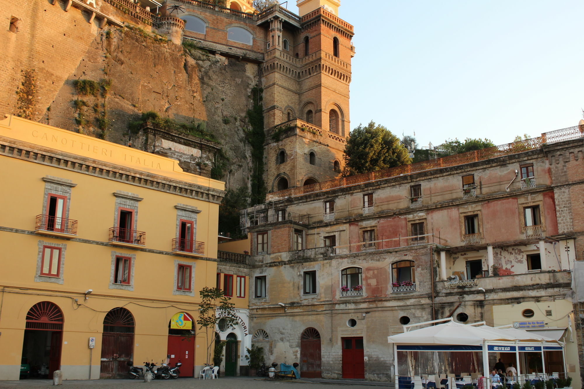Surriento Suites Sorrento Exterior photo